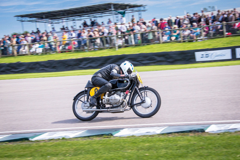 Racing Classic Motorcycles - First you have to finish (Andy Reynolds) (9781787114814)