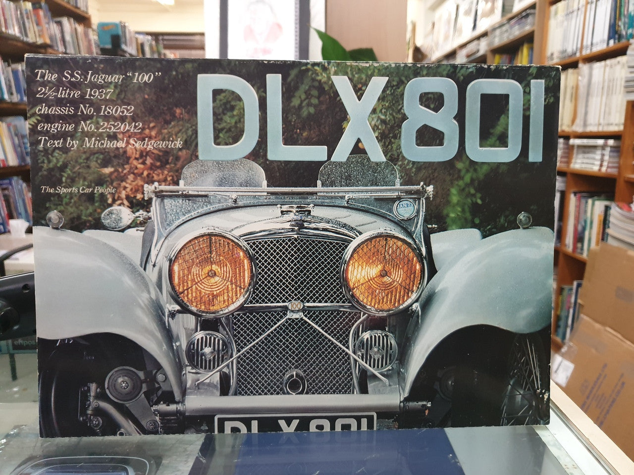 DLX 801: The S.S. Jaguar " 100 " 2 1/2-litre 1937, chassis no. 18052, engine no. 252042 (Historic sports car series)