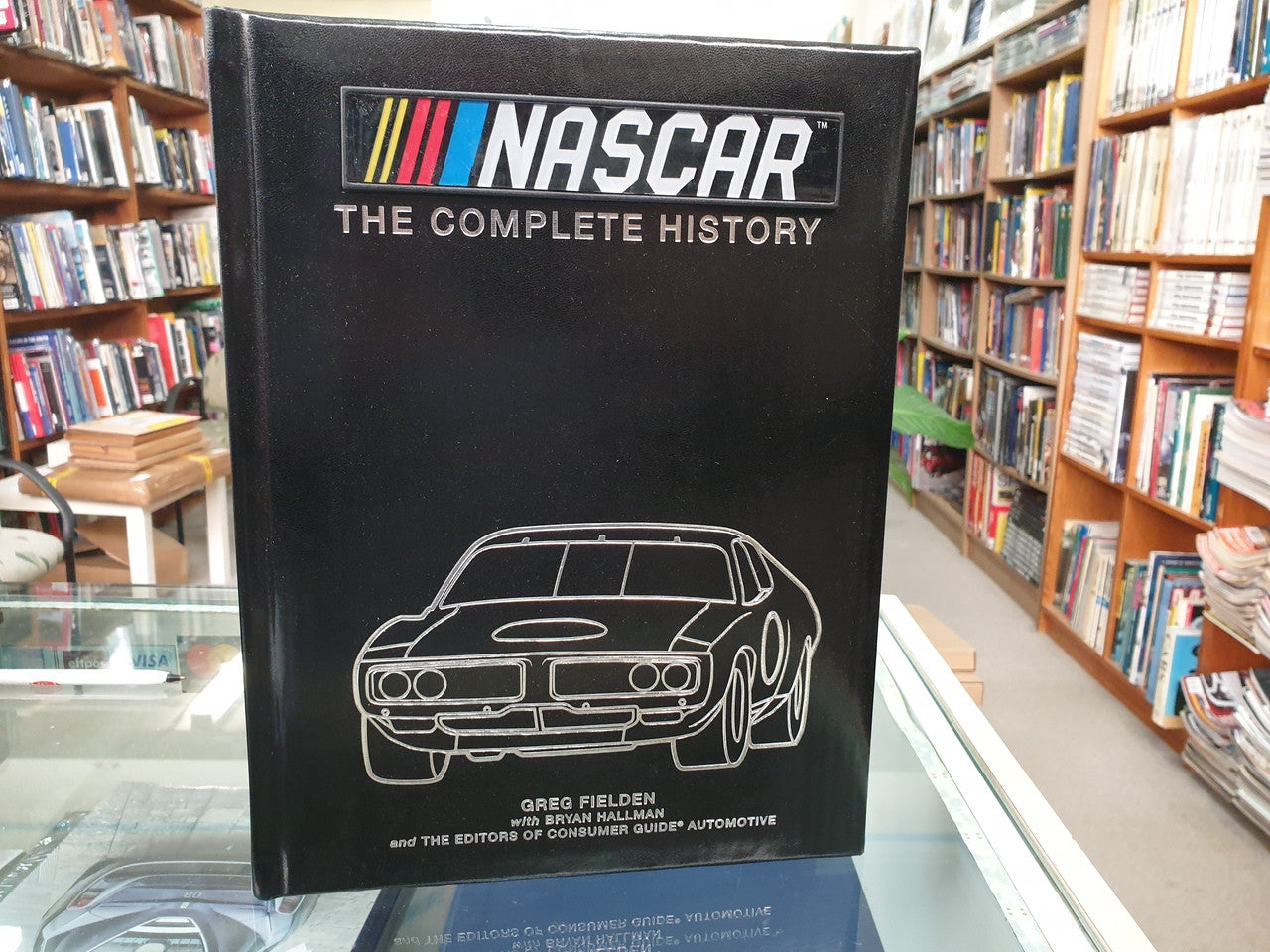 NASCAR - The Complete History (Greg Fielden) (9781680229899)