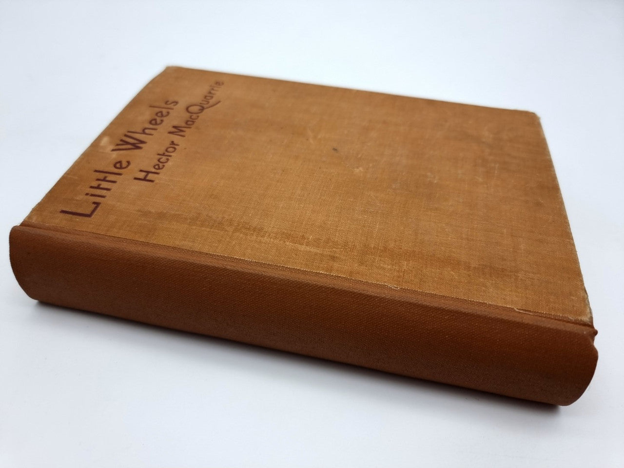 Little Wheels - The Record of a Trip Across Australia in Baby Austin (Hector MacQuarrie, 1935)