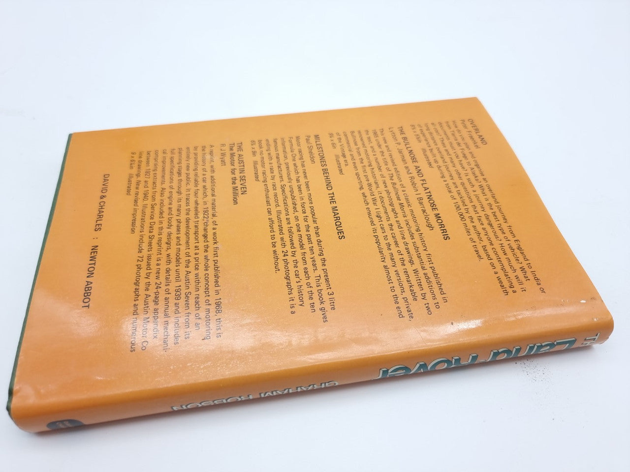 The Land Rover - Workhorse of the World (Graham Robson, 1977)