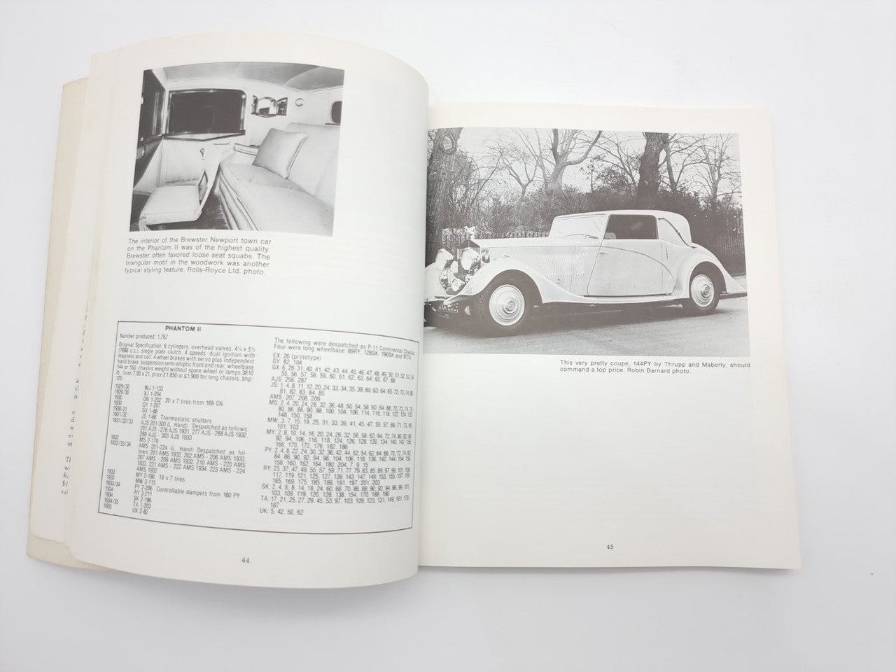 Rolls-Royce and Bentley Illustrated Buyer's Guide (Paul R. Woundeberg, 1987)