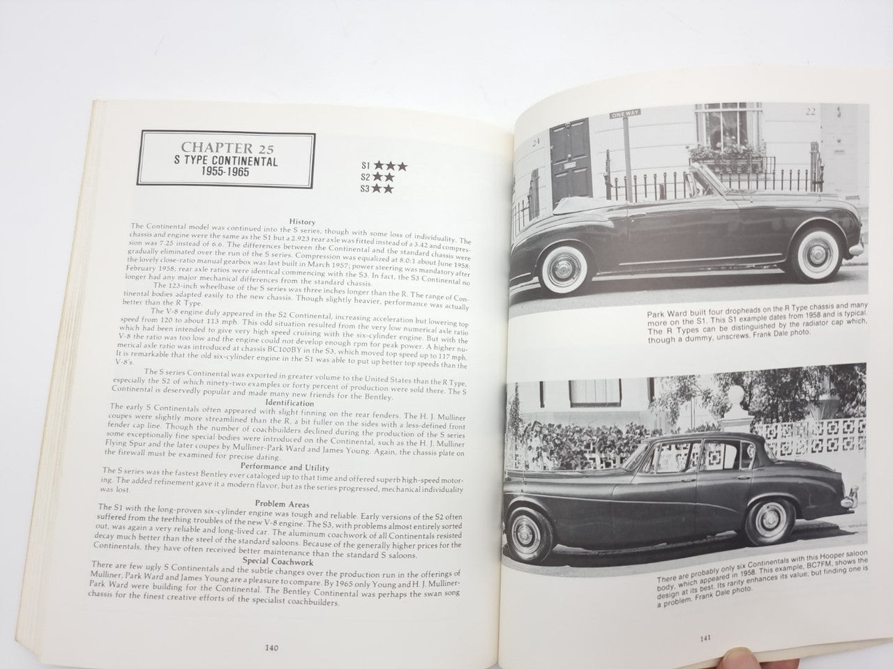 Rolls-Royce and Bentley Illustrated Buyer's Guide (Paul R. Woundeberg, 1987)
