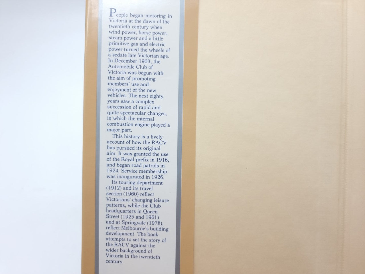The Crown Of The Road The Story of The RACV (Susan Priestley, 1983)