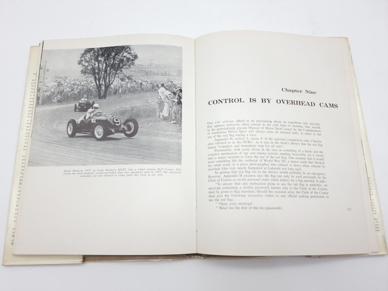 The Book of Australian Motor Racing (W. P. Tuckey)