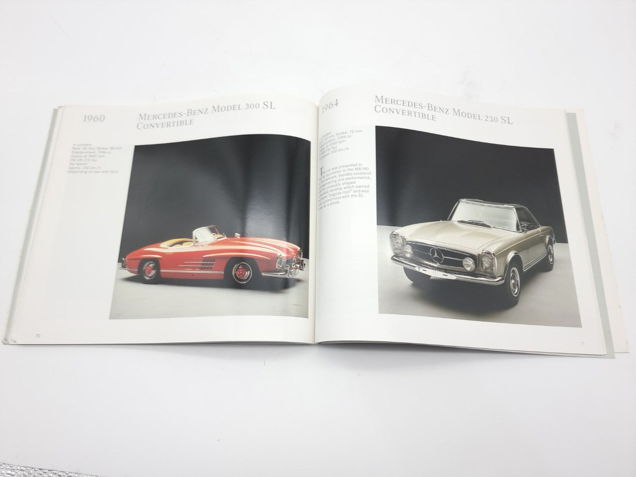 Mercedes Benz Museum (Published by Mercedes-Benz AG Museum, 1992)