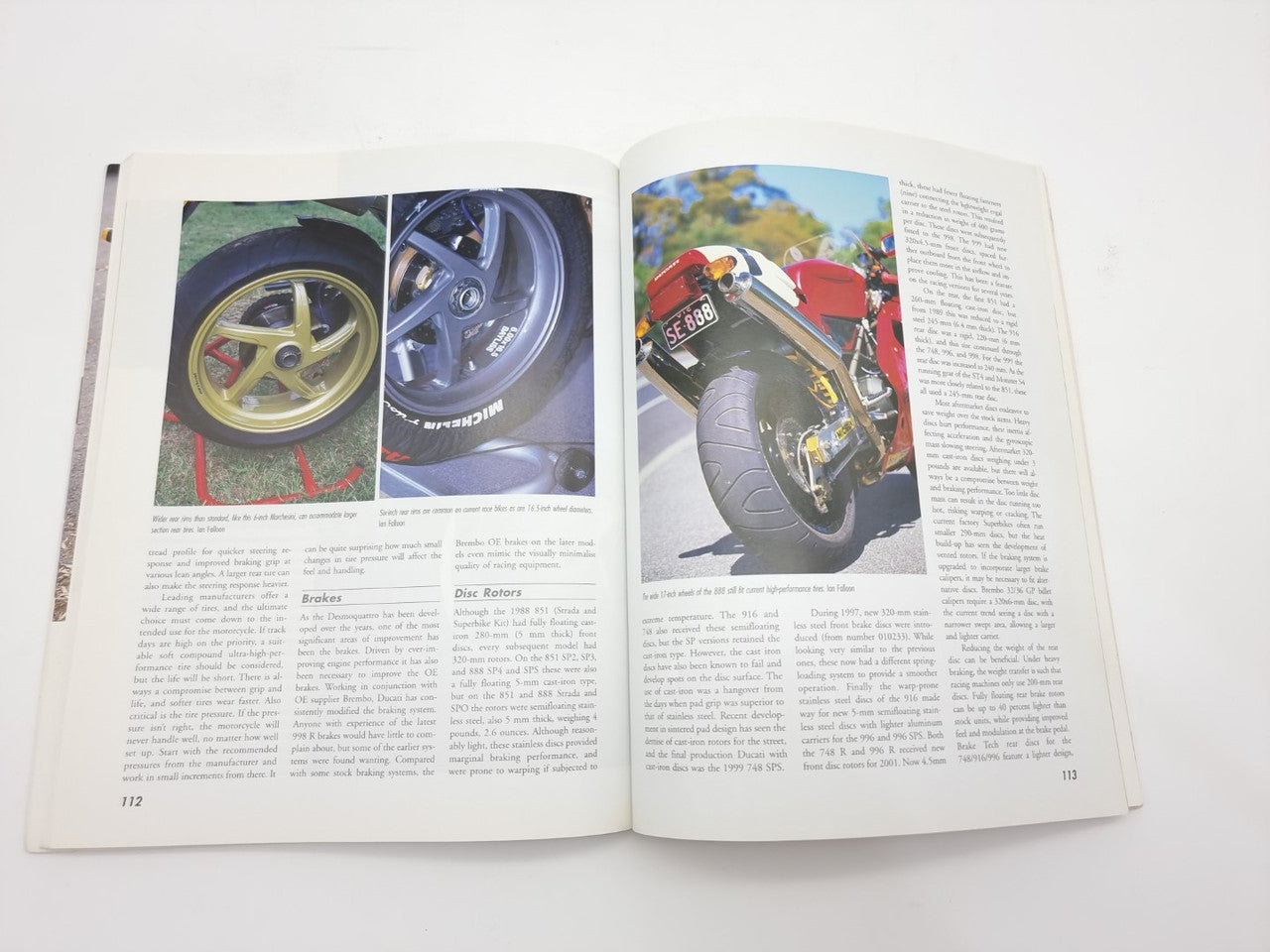 Ducati Desmoquattro Performance Handbook (Ian Falloon, 2003)