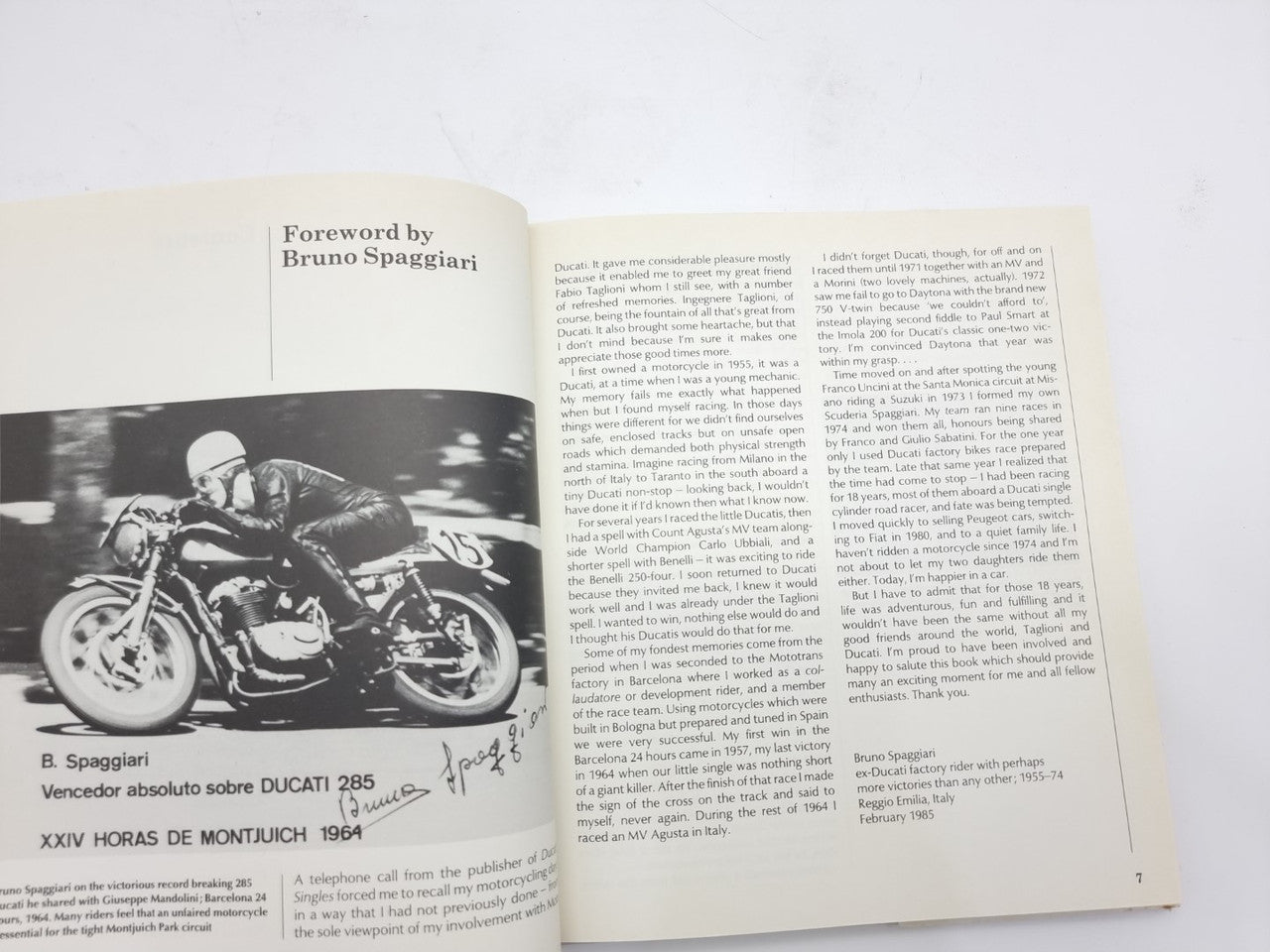 Ducati Singles - All Two- and Four-stroke Single-cylinder Motorcycles Including Mototrans - 1945 Onwards (Mick Walker, 1985)