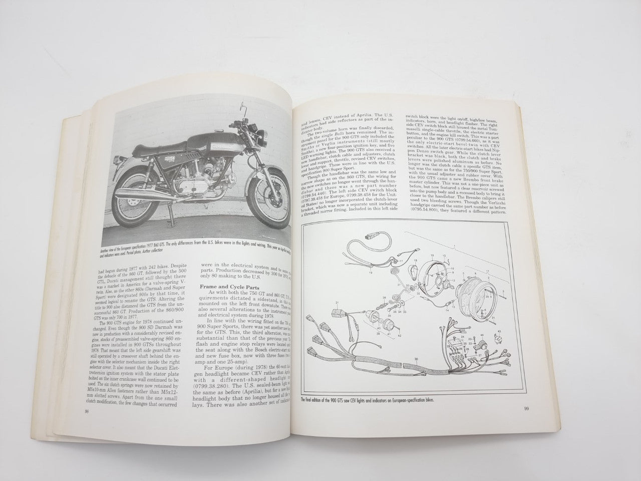 Ducati Twins Restoration Guide - Bevel Drive 1971 - 1985 (Ian Falloon, 1998)