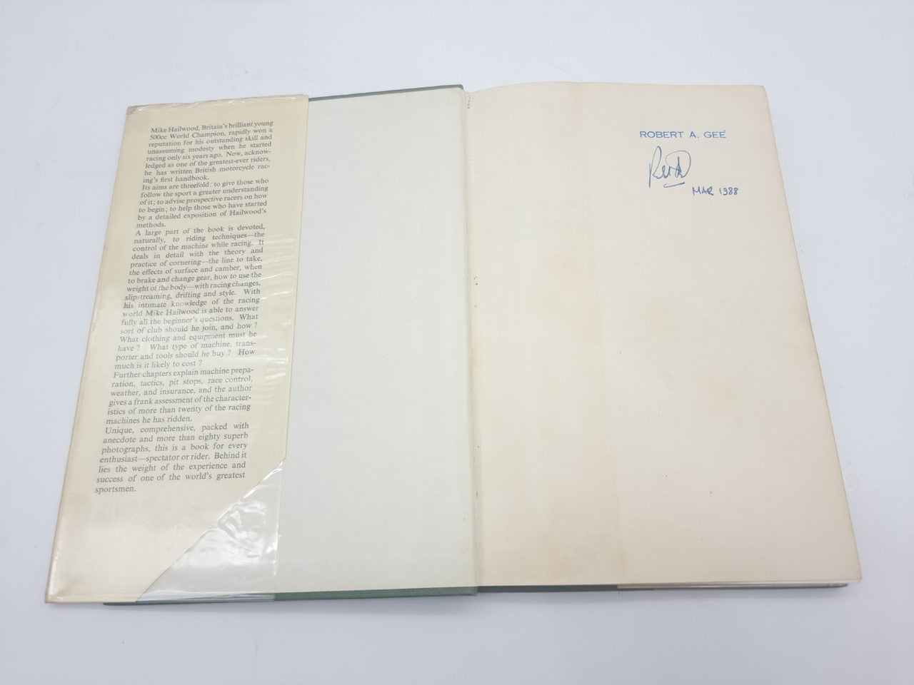 The Art of Motorcycle Racing (Mike Hailwood, Murray Walker, 1963)