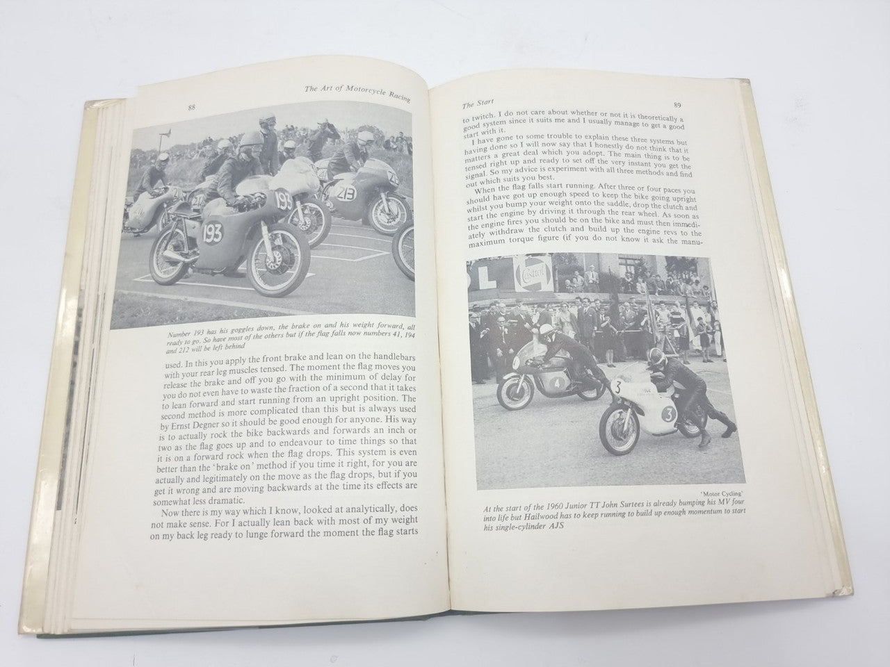 The Art of Motorcycle Racing (Mike Hailwood, Murray Walker, 1963)