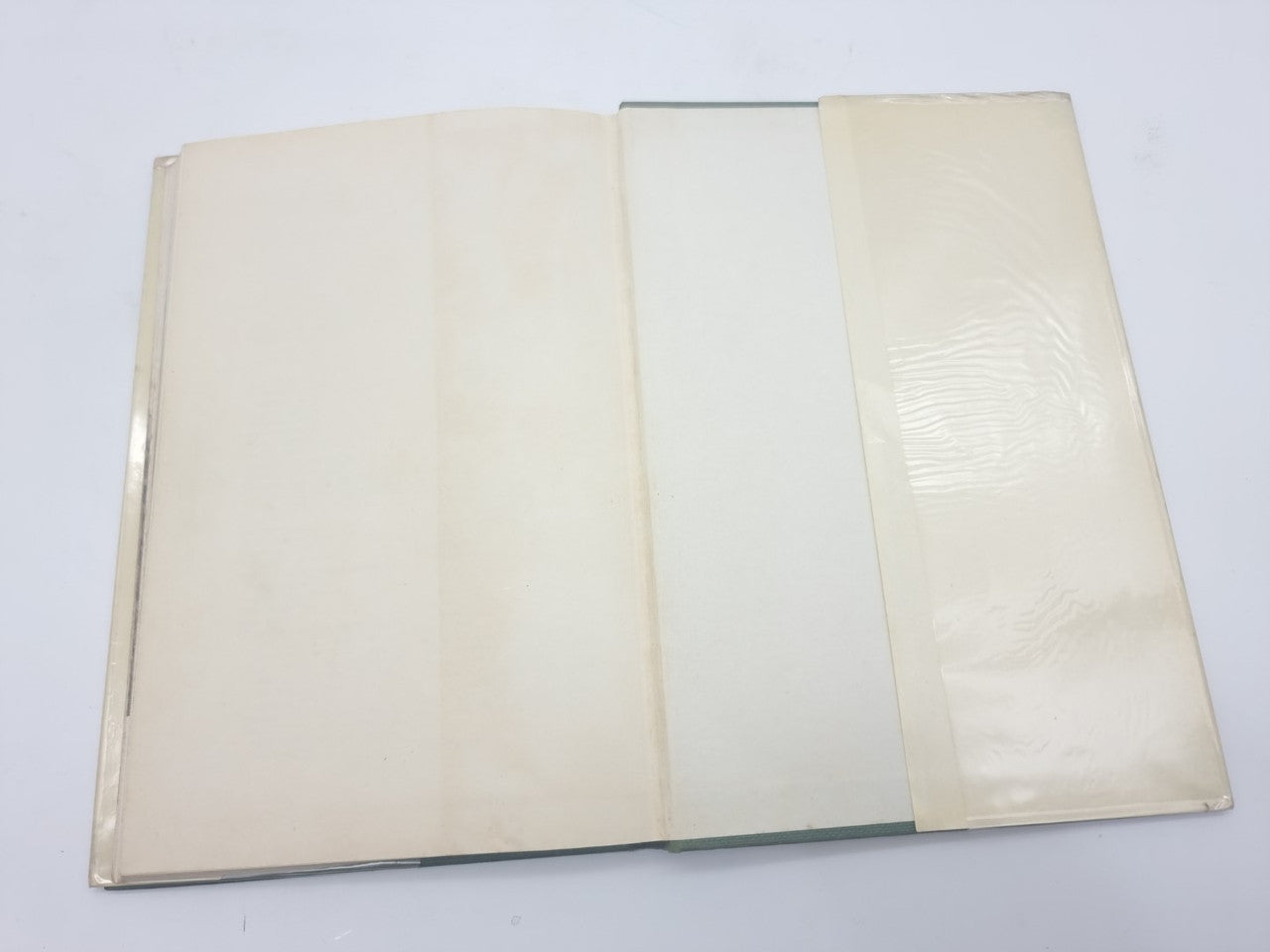 The Art of Motorcycle Racing (Mike Hailwood, Murray Walker, 1963)