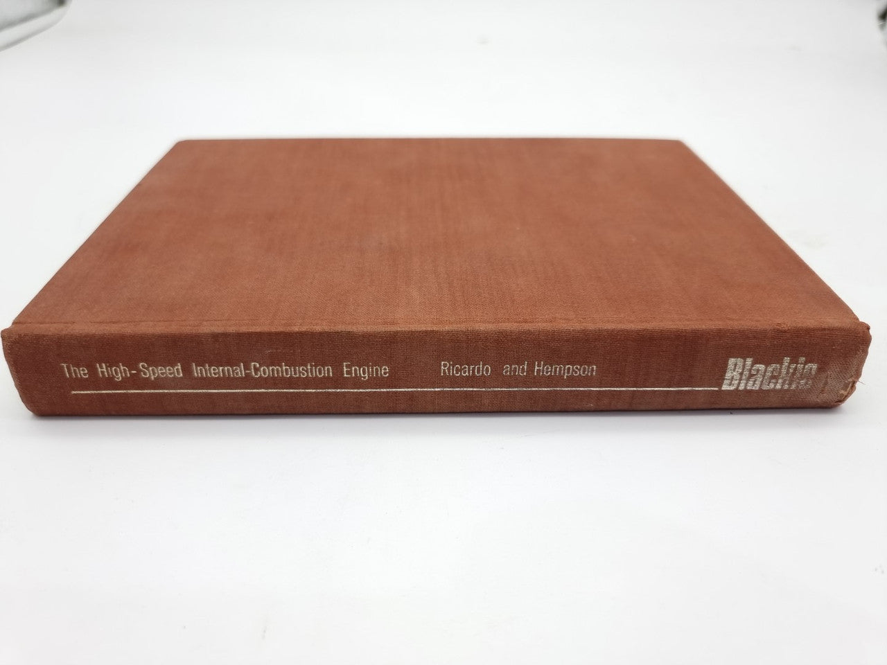 The High-Speed Internal-Combustion Engine (Harry Ricardo, J.G.G. Hempson, 1968)
