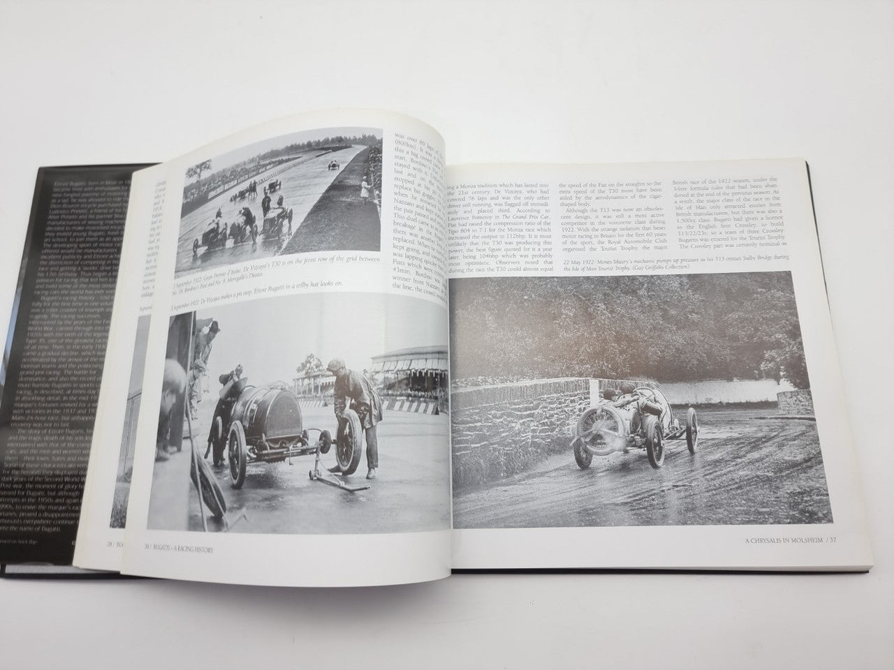 Bugatti A Racing History (David Venables, 2002)