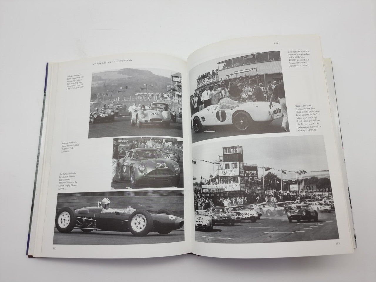 Motor Racing at Goodwood - An Illustrated History (Robert Barker, 2002)