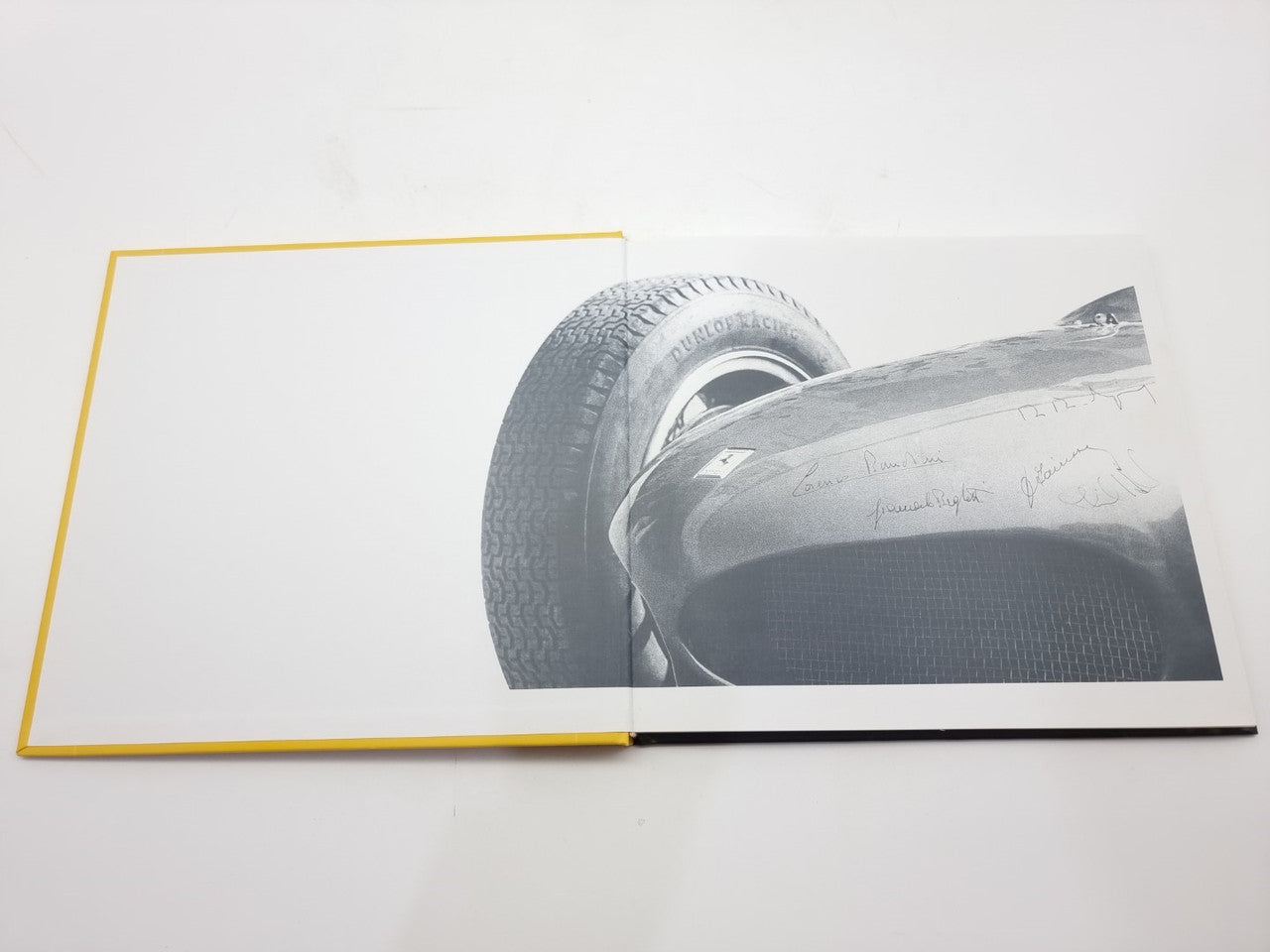 Willy Mairesse  - Le Chevalier Meurtri (Christophe A. Gaascht, 2003, Englsih & French text)