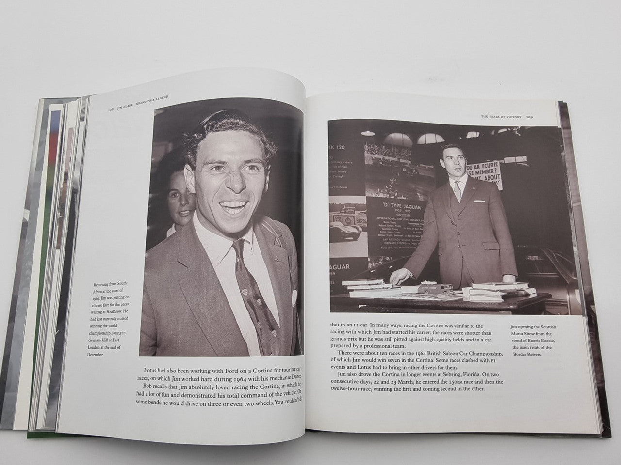 Jim Clark: Grand Prix Legend (Andrew Tulloch. 2008)