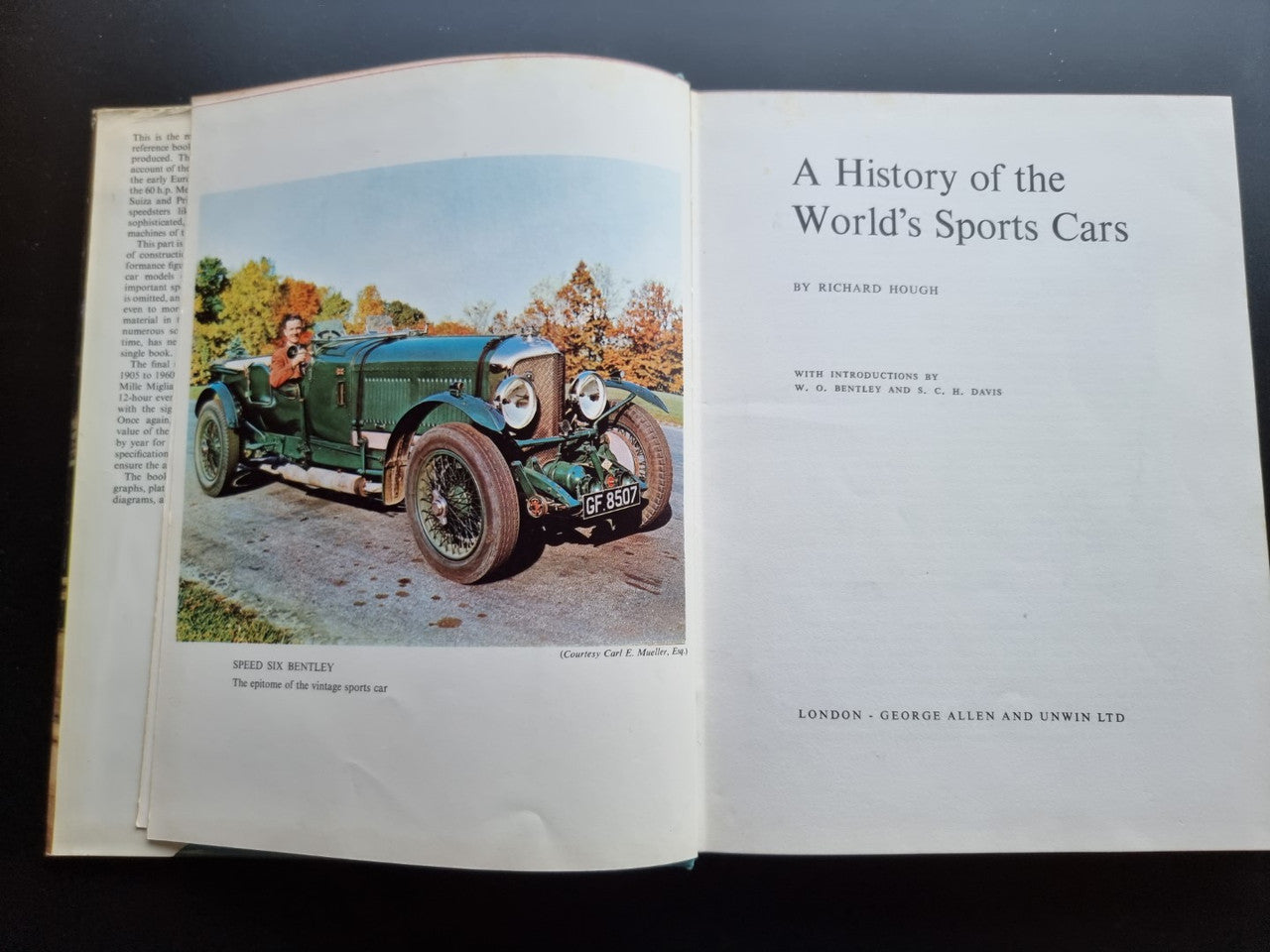 A History of The World's Sports Cars (Richard Hough, 1961)