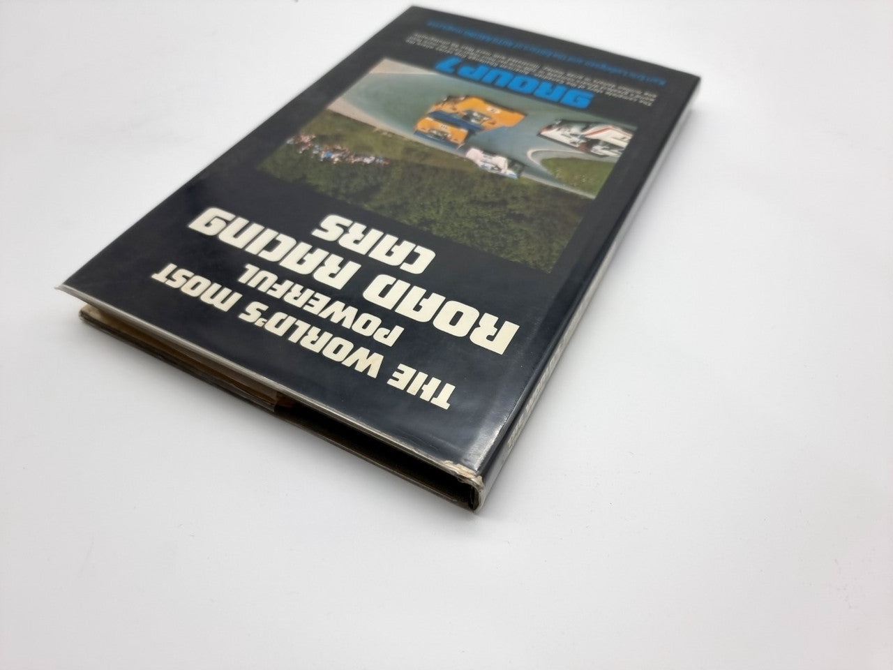 Group 7 - The World's Most Powerful Road Racing Cars (Karl Eric Ludvigsen, 1973) (9780668033046)