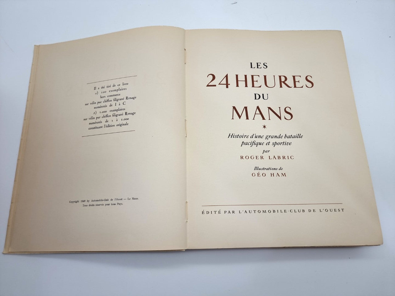 Open book spread featuring “Les 24 Heures du Mans” title page