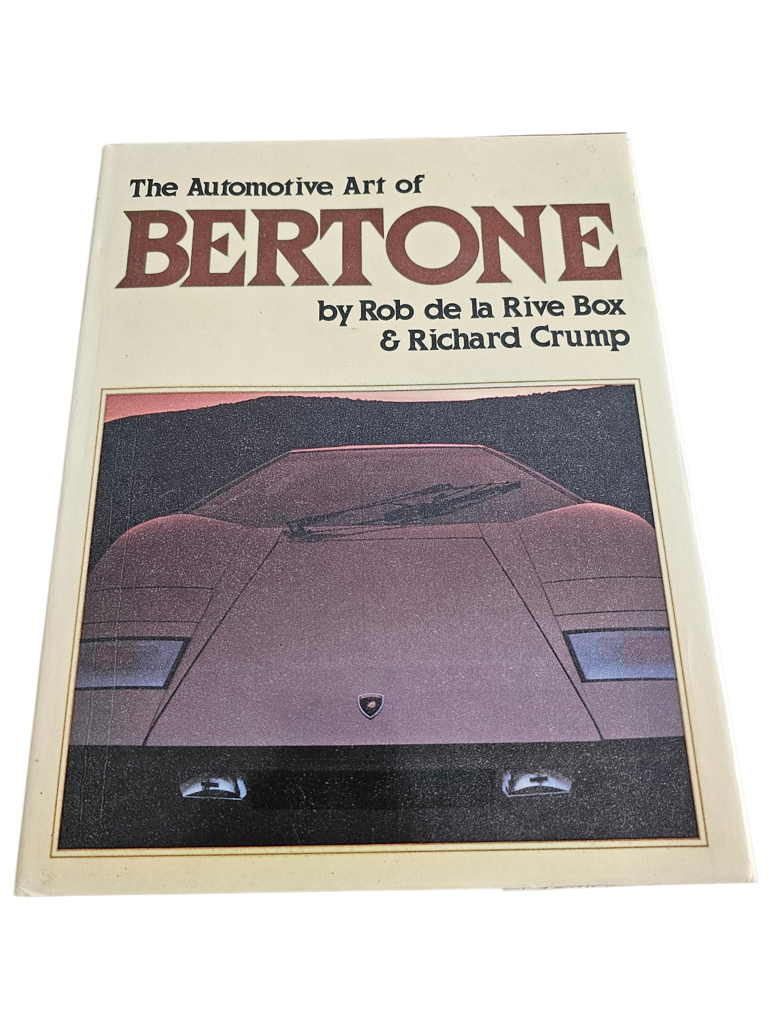 The Automotive Art of Bertone (Rob de la Rive Box Richard Crump, 1984)