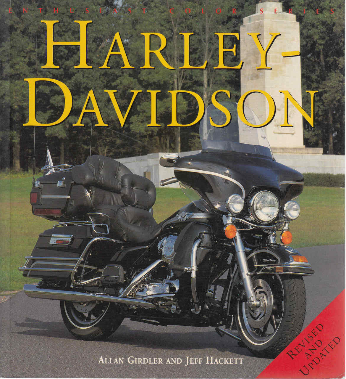 Harley-Davidson: Enthusiast Color Series - Revised and Updated Paperback (9780760319772)