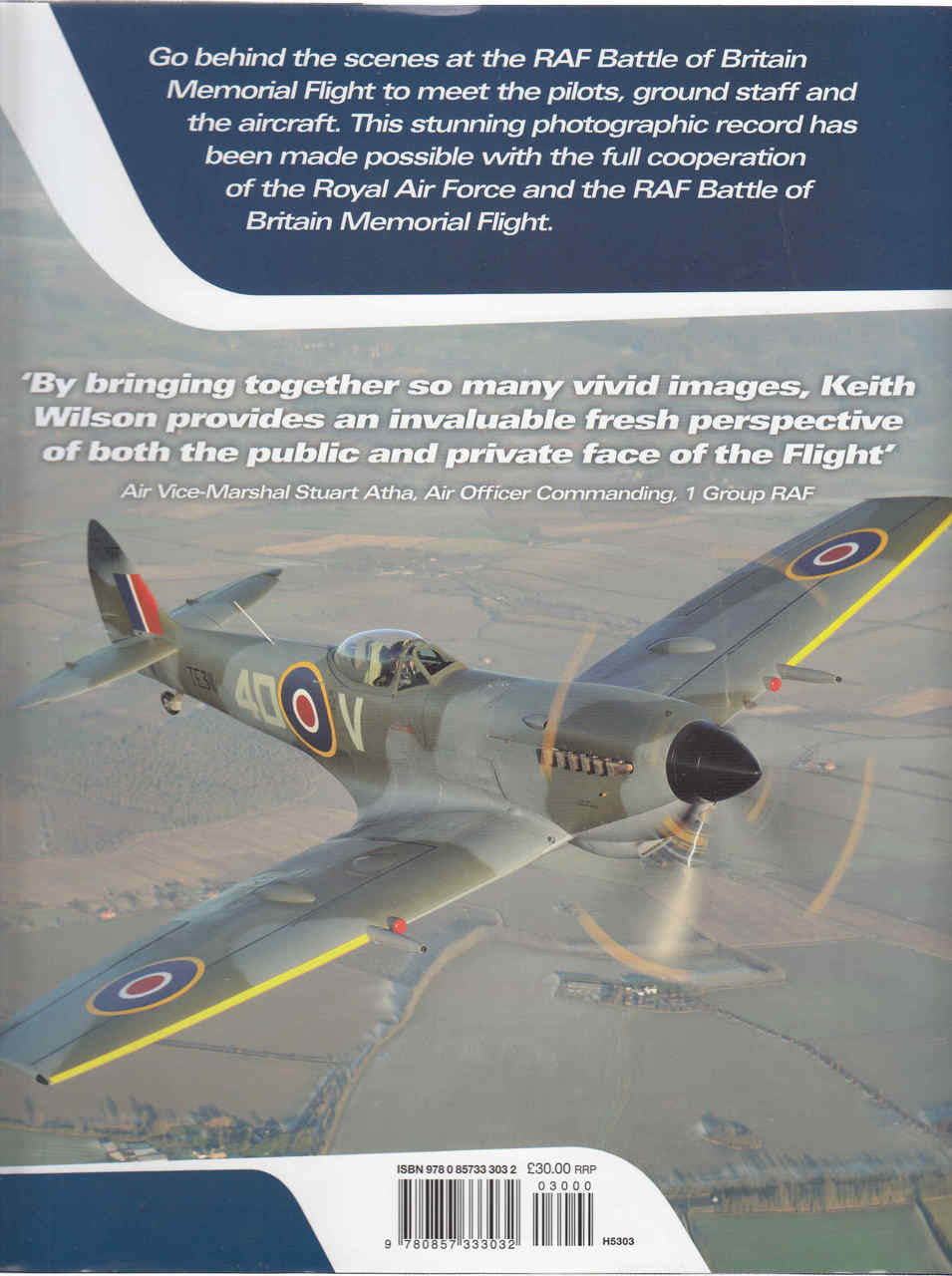 Battle Of Britain Memorial Flight in Camera (9780857333032) (
