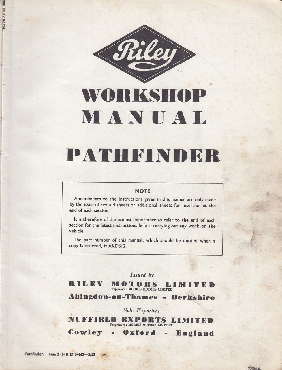 Workshop manual cover for Pathfinder with Riley branding and issue details