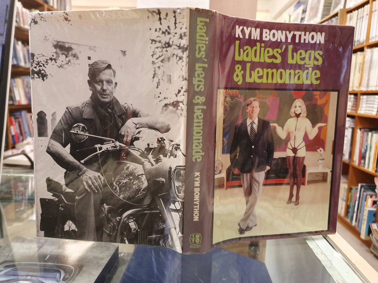 Ladies' Legs and Lemonade (Kym Bonython, 1979, South Australia) (9780727011916)