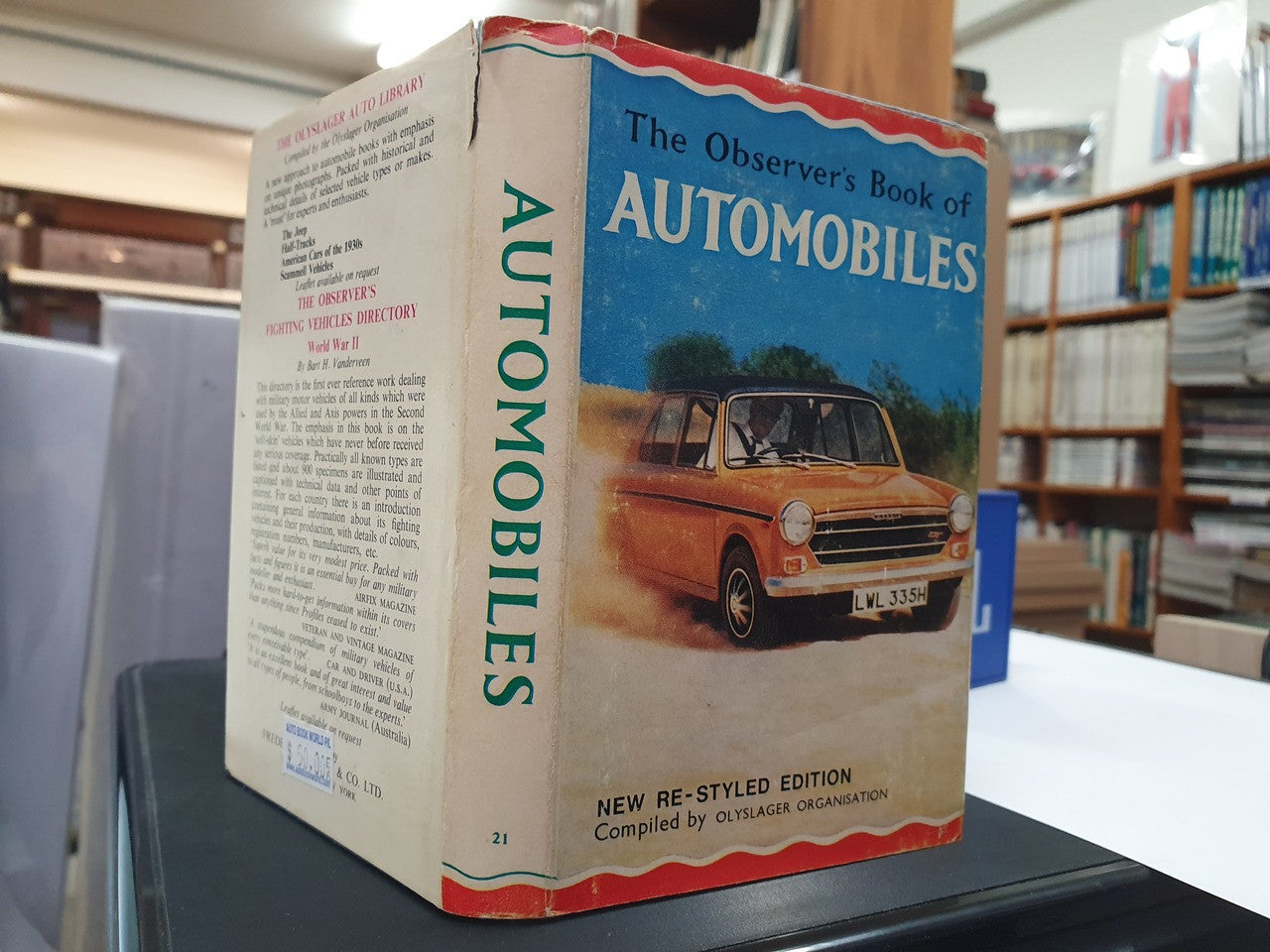 Observer's Book of Automobiles (Compiled by Olyslager Organisation, 1970)