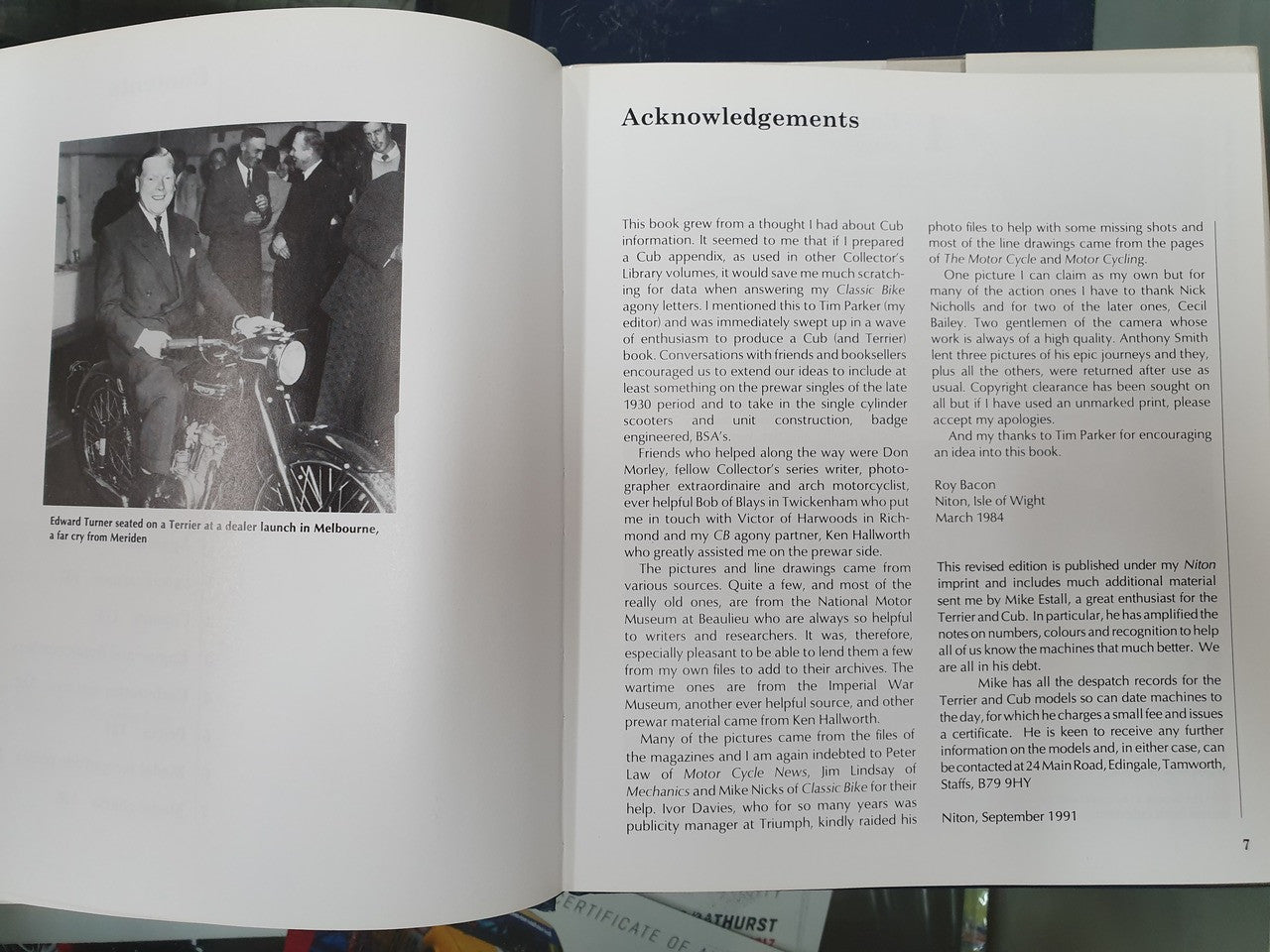 Triumph Singles (Roy H. Bacon, Hardcover, Revised Edition 1997) (9781855790094)