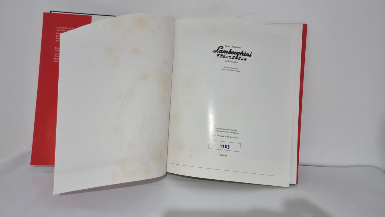 Lamborghini Diablo - Art & Car Edition in Slipcase (Jurgen Lewandowski) (9783517012223)