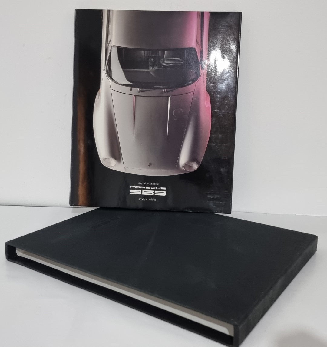 Porsche 959 art edition slipcase on display base with front car artwork