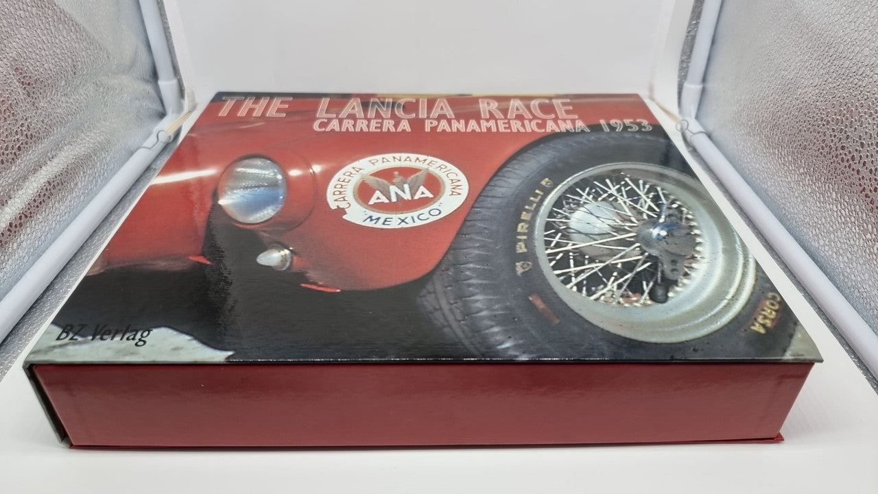 The Lancia Race - Carrera Panamericana 1953 (Mika Hahn)