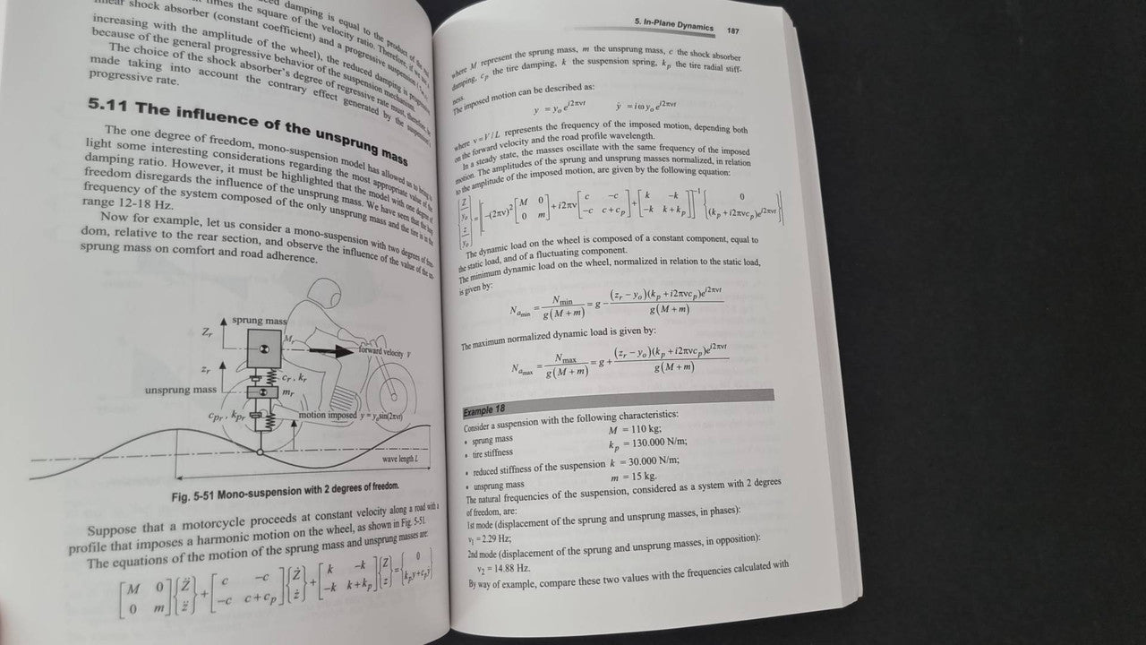 Motorcycle Dynamics (Vittore Cossalter, 2002)