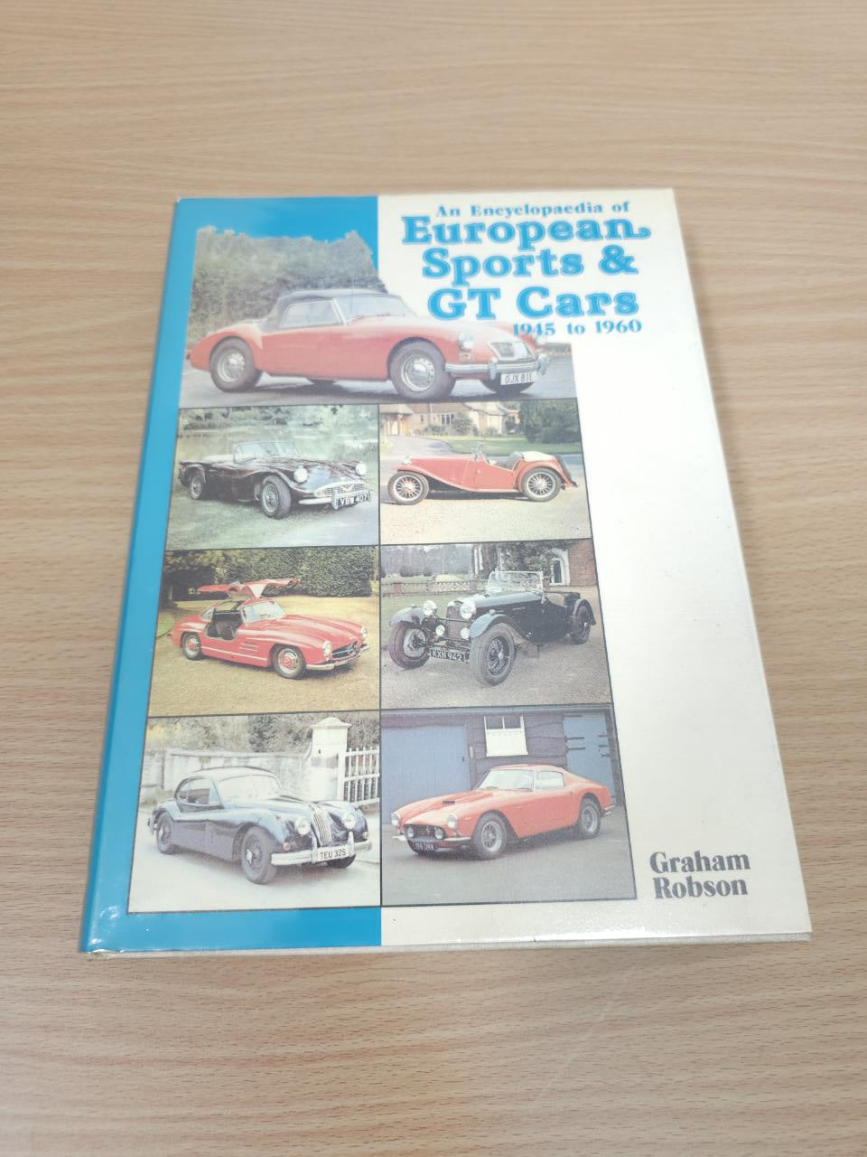 洋書 1960-85 Technical Data for Old Cars An Encyclopaedia of European Sports & GT Cars 1945–1960 – Graham