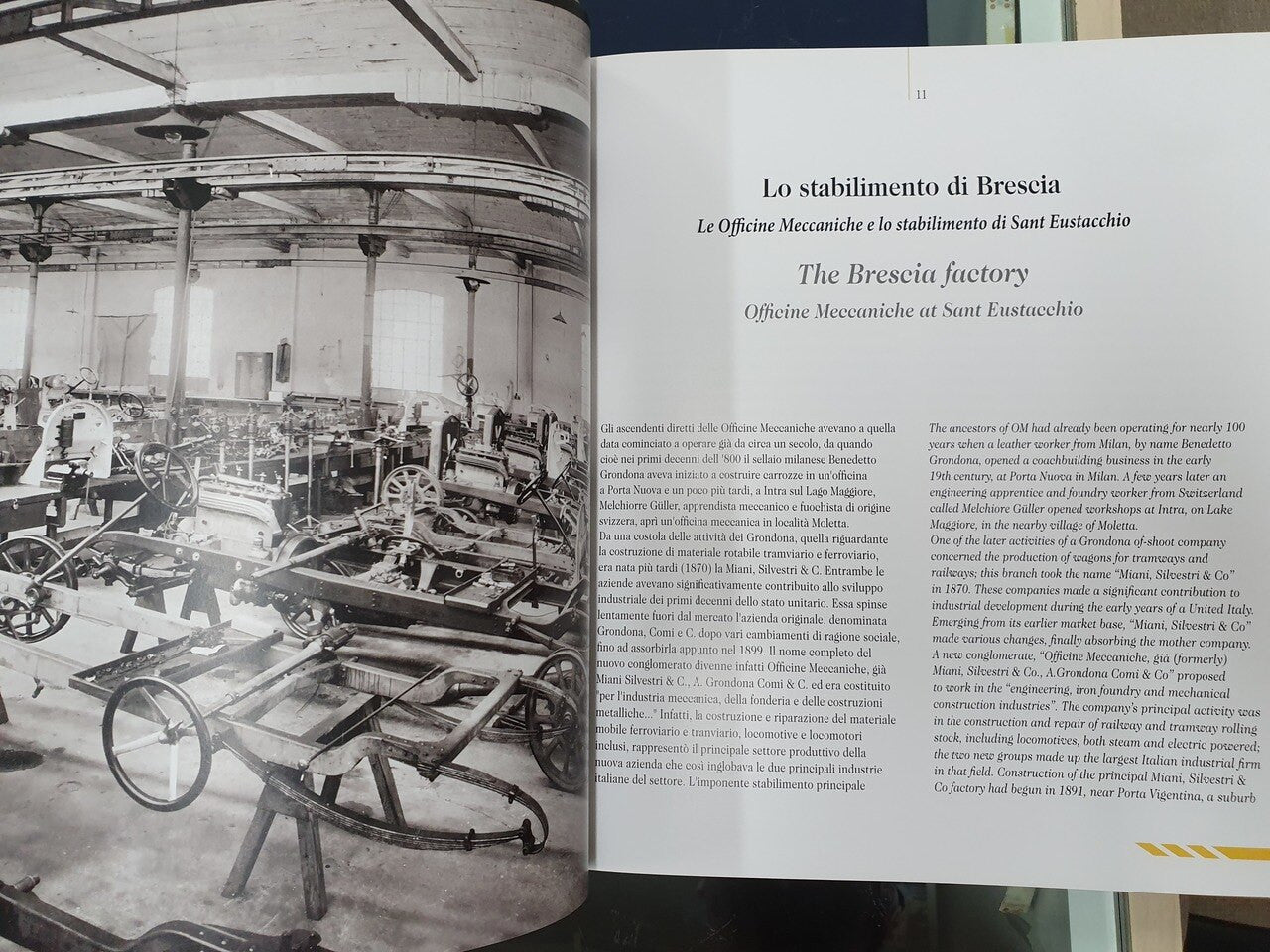 Om – A Never ending Story (Italian & English text, by Alessandro Silva, ISBN: 9788889108379)