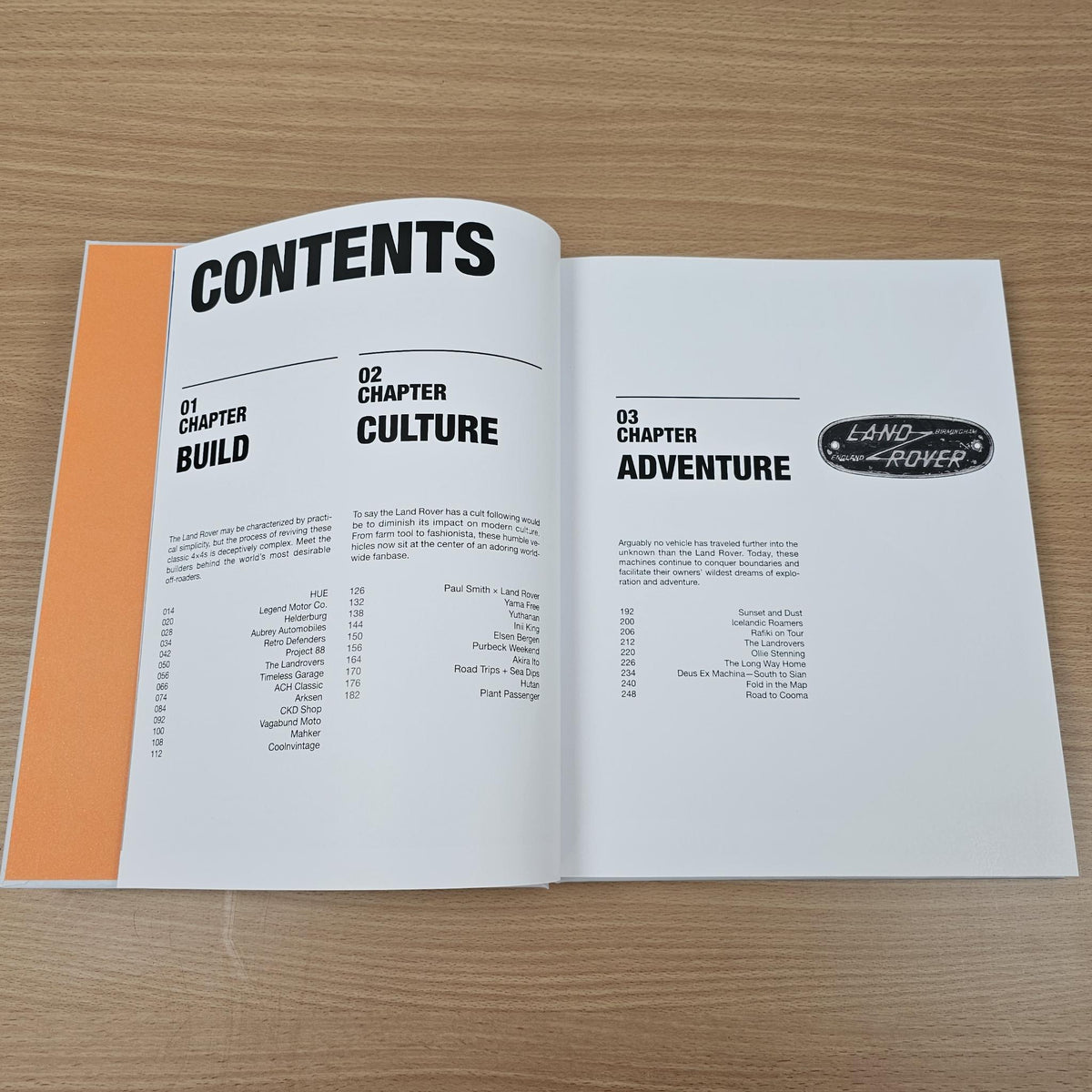 Open Land Rover book showing CONTENTS and chapter headings